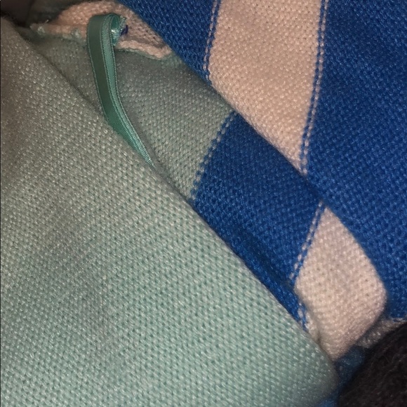 Vineyard Vines Cardigan Blue Stripes Medium M - Picture 9 of 9